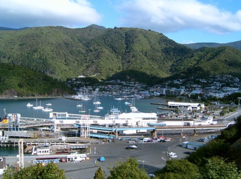 Picton Harbour 768x572
