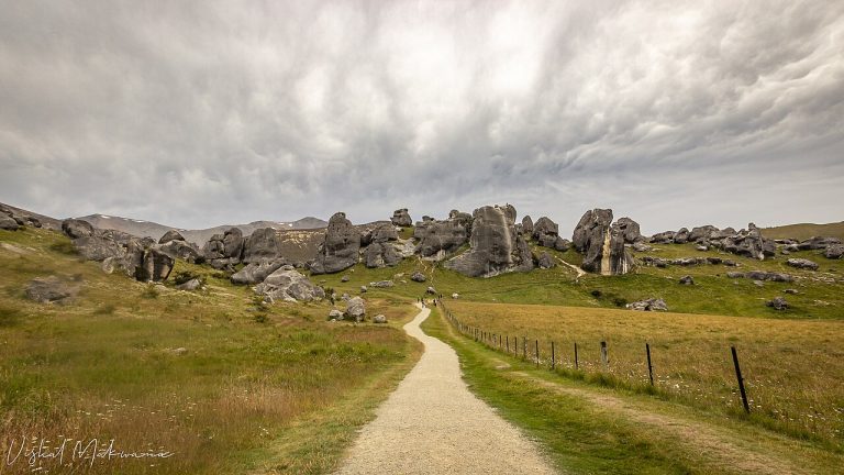 1280px Castle Hill rock formations 768x432